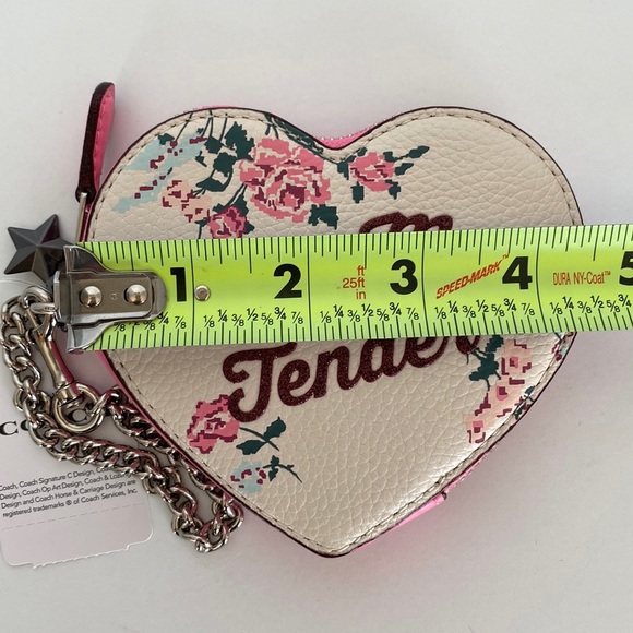 Coach Elvis Love Me Tender Heart Case - Picture 7 of 16